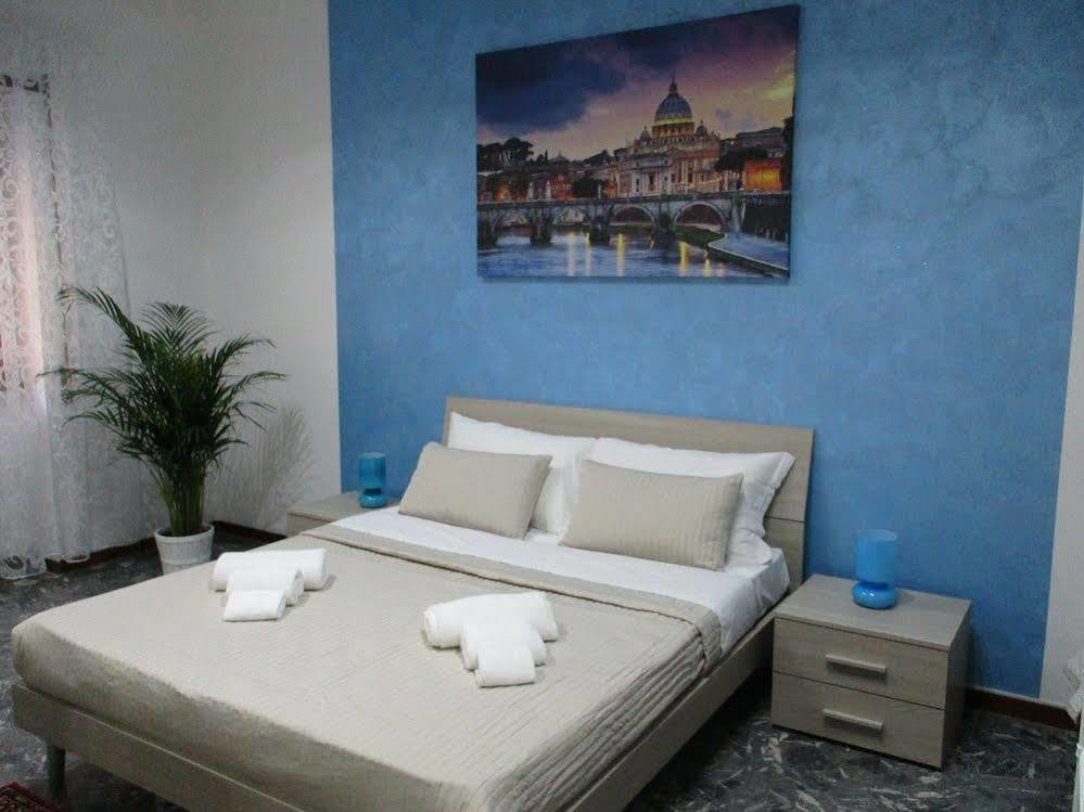 Maxim Rooms Roma Esterno foto